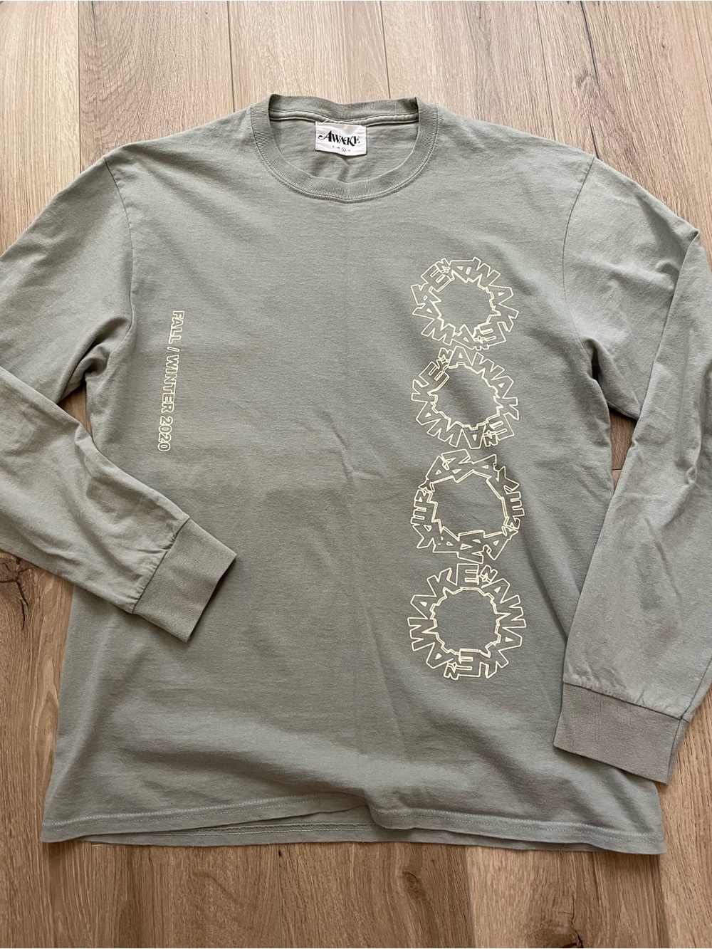 Awake NY streetwear fall winter 2020 long sleeve tee slim L palace FTP supreme
